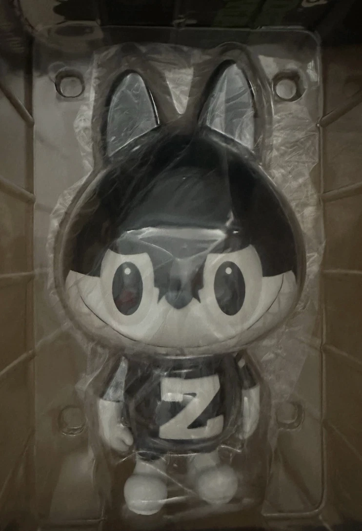 How2work Designer & Urban Vinyl Action Figures for sale | eBay