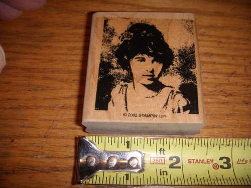 PAST LADY PICTURE STAMPIN-UP WOOD RUBBER STAMP NEW FREE SHIP RETIRED - Picture 1 of 2