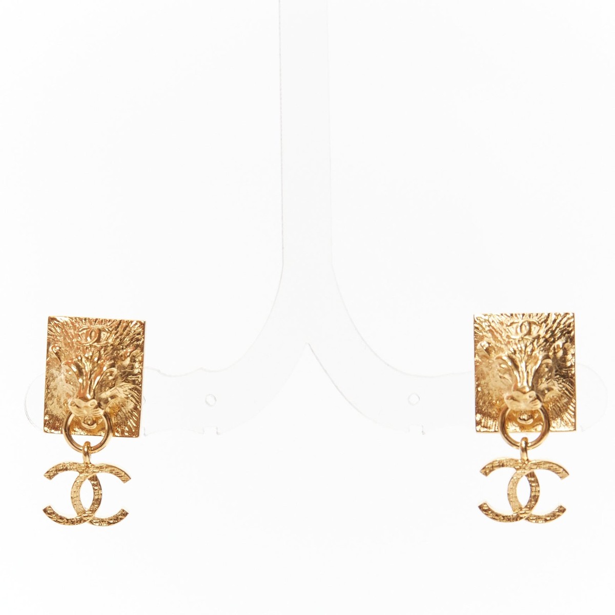 CHANEL G22A gold CC charm Lion Head square stud clip on earrings