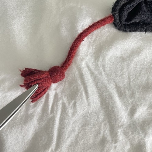 Patagonia Fleece Beanie Baby Kids Winter Hat Gray Red Striped Tassels Ski Snow - Picture 8 of 8