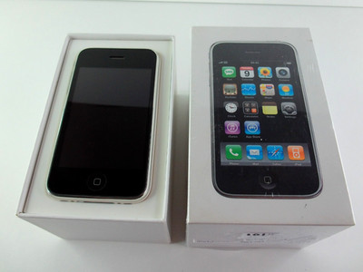 NEUWERTIG Apple iPhone 3g 16gb 2. Generation A1241 - PASSENDE BOX - Weiß Selten 2008