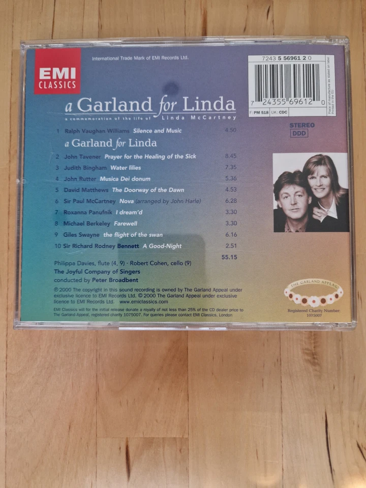 A Garland for Linda: A Commemoration of the Life of LINDA MCCARTNEY / neuwertig! - Bild 2 von 3