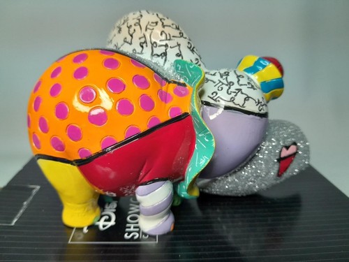 Figura Britto Disney Showcase DUMBO + Caja Original e Interior 4050482 Enesco - Imagen 3 de 7