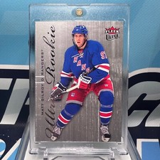 2009-10 Fleer Ultra #261, MATT GILROY SP RC ??? Ultra Rookie Card. rookie card picture