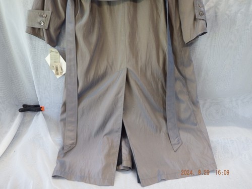 Forecaster of Boston, Inc. Women's Gray Belted Rain Coat-NWT- Size 13/14-B261 - Picture 11 of 14