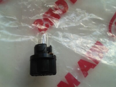 GENUINE BRAND NEW KIA PREGIO 2002-2005 BULB- REAR COMBINATION LAMP