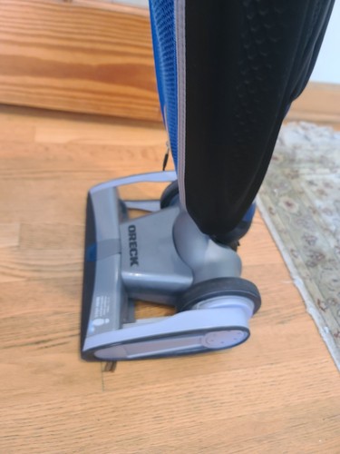 Aspirapolvere Oreck Magnesium LW1500RS - Foto 5 di 15