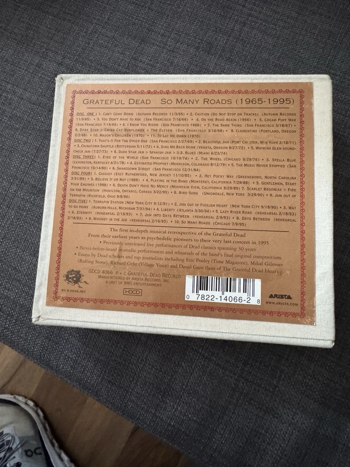 CD-BOX The Grateful Dead So Many Roads (1965-1995) LINEN SLIPCASE + BOOK - Bild 2 von 2