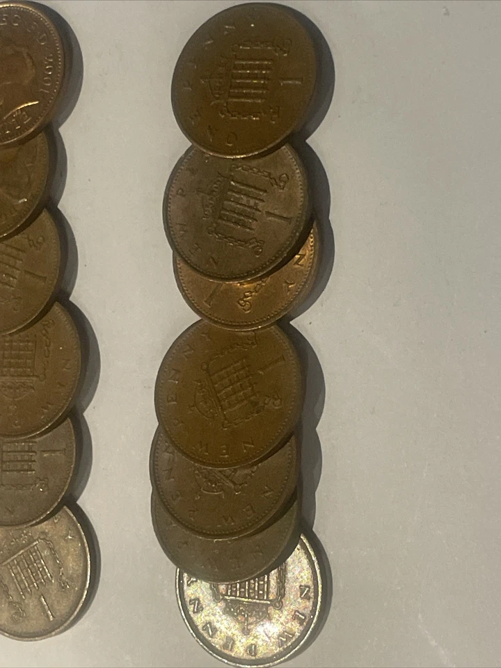 2 X Un Penique Nuevo 1986 Reino Unido GB 🇬🇧 Moneda 🪙 Isabel II Británico 1 Penique Foto 2 de 4