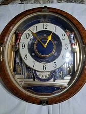 Seiko Melodies In Motion Angels Wall Clock Motion Lights Music Broadway 