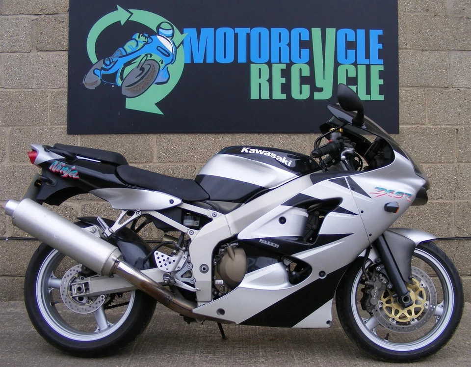 Kawasaki ZX6R Tool Kit with Bag 2000 2001 J1 J2 ZX 6 R ZX-6R Ninja B033 - Image 4 of 4