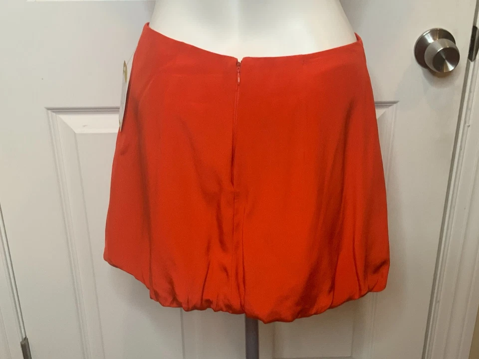 Minifalda Tibi roja 100 % seda con pantalones cortos Skort, talla 4 Foto 4 de 4