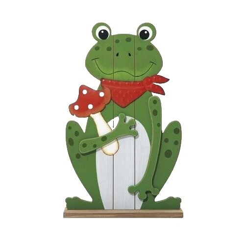 Estatuas de animales de madera al aire libre