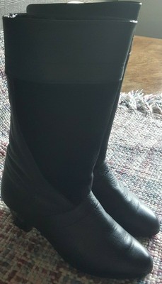 black leather boots 2 inch heel