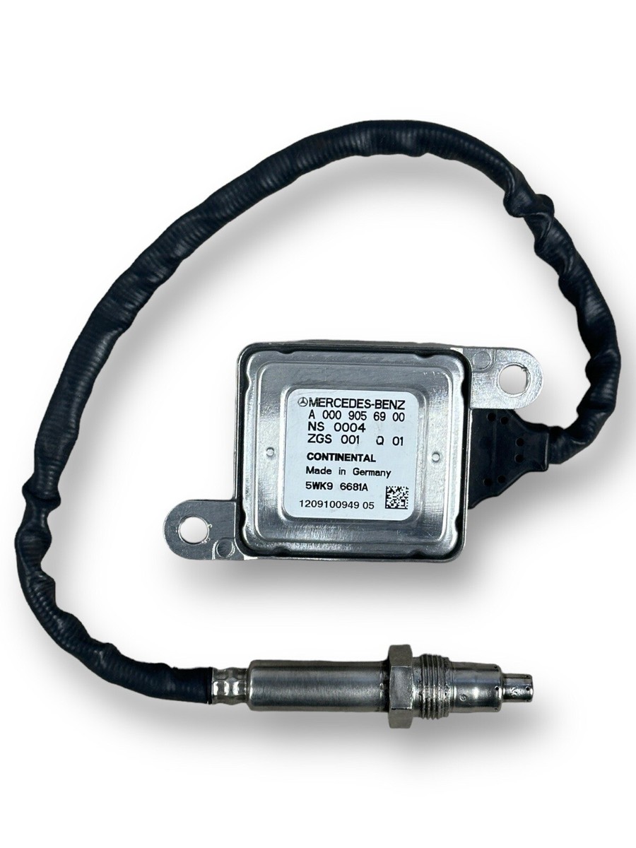 Original Mercedes Benz NOX Sensor A0009056900 W906 W447 X253 W222