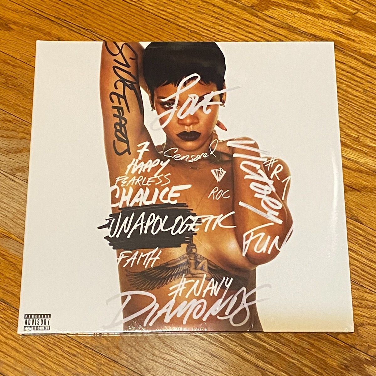 Rihanna Unapologetic Opaque Fruit Punch Color Limited Edition