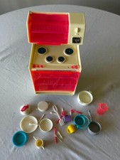 1978 Mattel Barbie Dream House Collection Stove, Oven  Microwave Pots