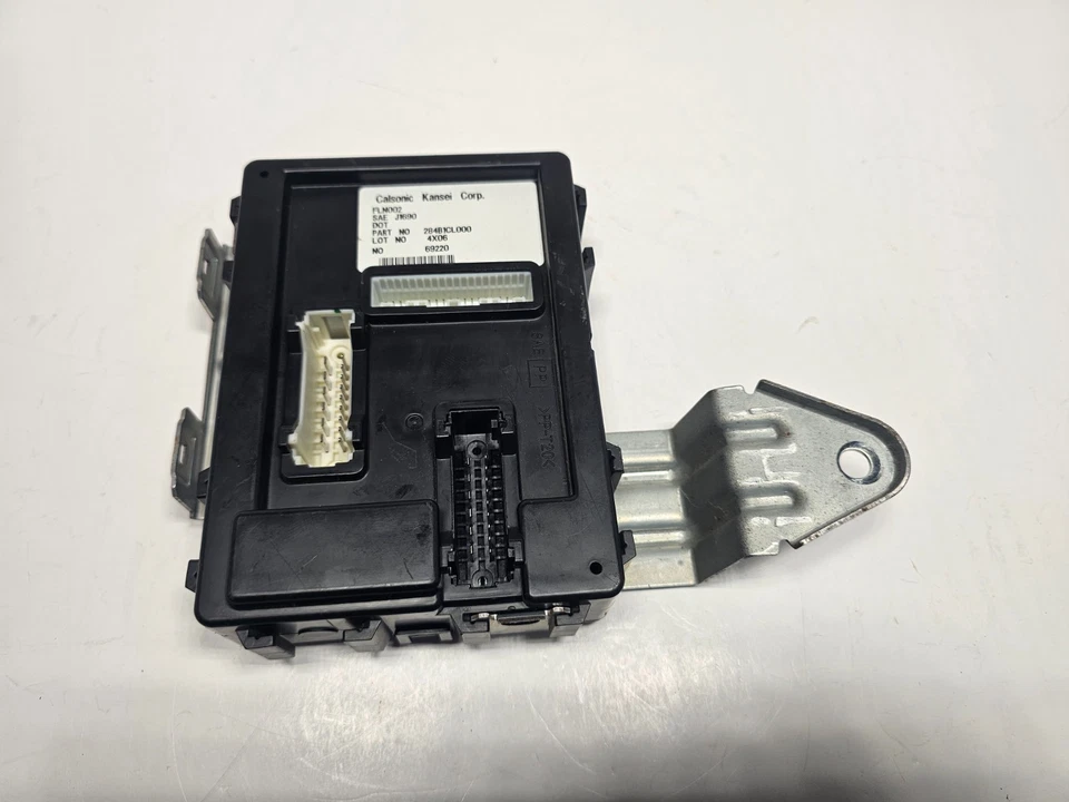 Módulo de control de carrocería Infiniti FX35 FX45 2004-2006 BCM con navegación 284B1CL000 Foto 4 de 4