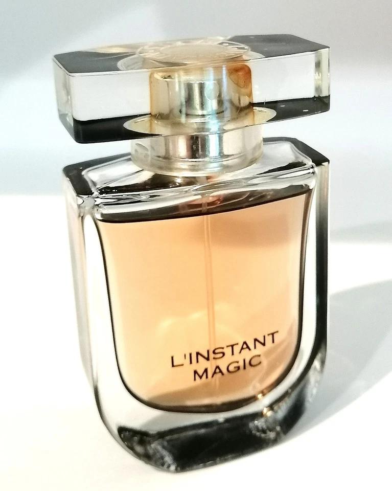 L'INSTANT MAGIC Eau de Parfum Spray por Guerlain 1,7 oz 30 ml Lote # 7E02 Foto 2 de 4