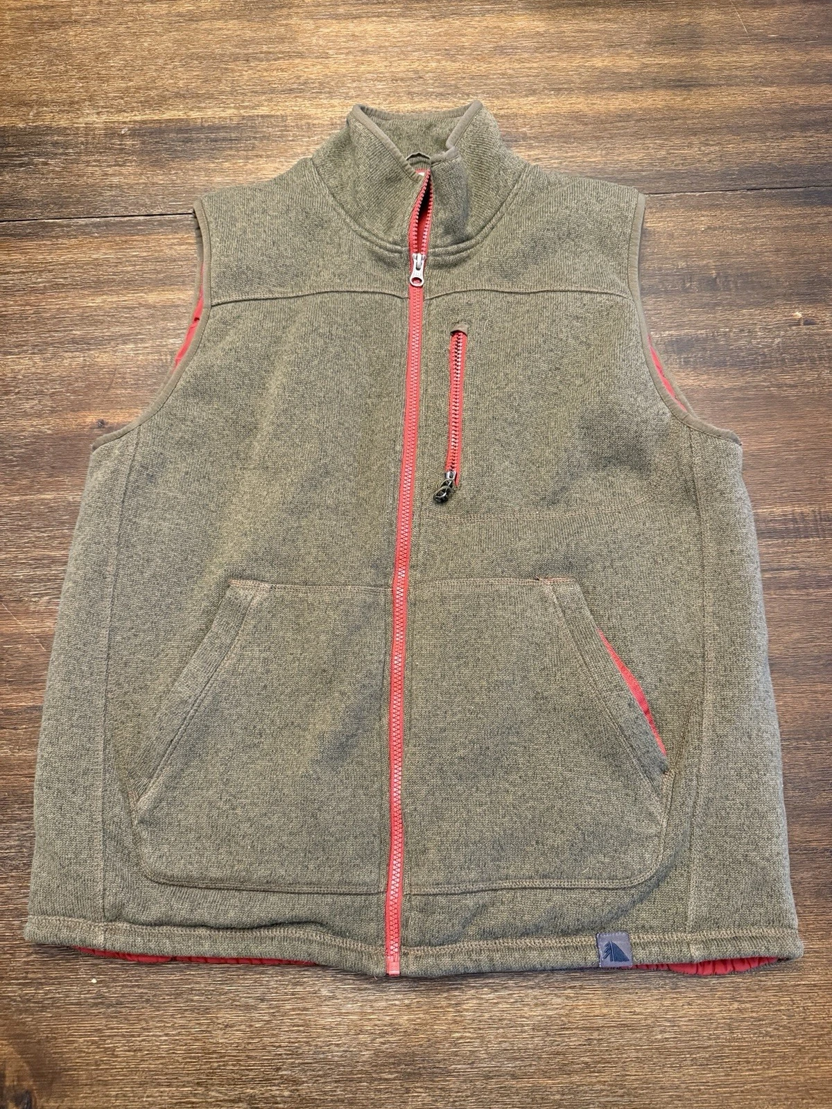 L.L. Bean Sweater Fleece Vest Green Quilt Lined Outdoors Full Zip Mens Size M