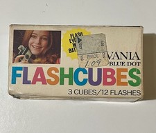 SYLVANIA FLASH CUBES Blue Dot Type 3 Pcs 12 Flashes - NOS Open Box