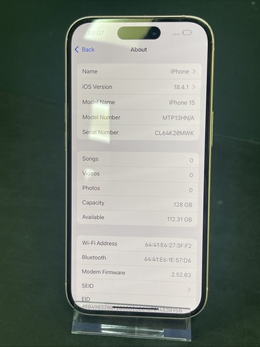 iPhone 15 128GB - Unlocked - White - 89% Battery Health - Afbeelding 9 van 9