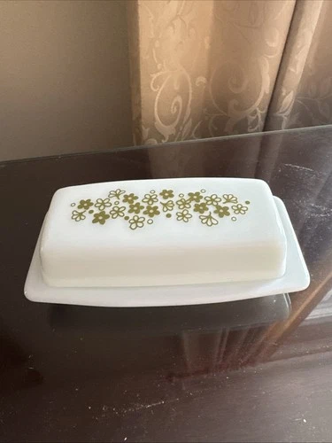 Vtg Pyrex Spring Blossom covered butter dish