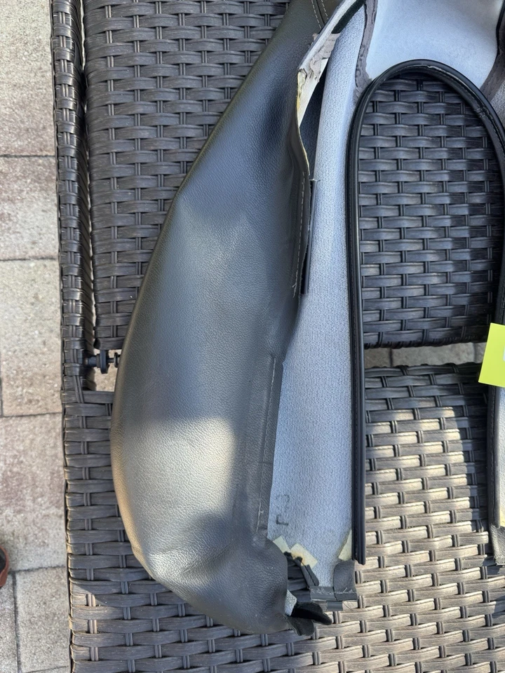 2005-2008 Porsche Boxster Cayman 987 Front Seat Cushion Cover Left OEM Used - Image 4 of 4