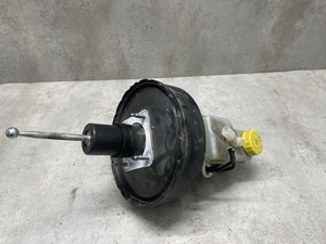 VW Polo 9N3 Bremskraftverstärker Hauptbremszylinder #36403