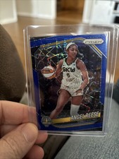 2025 Panini Prizm WNBA Angel Reese Blue Velocity Prizm #92 - Chicago Sky