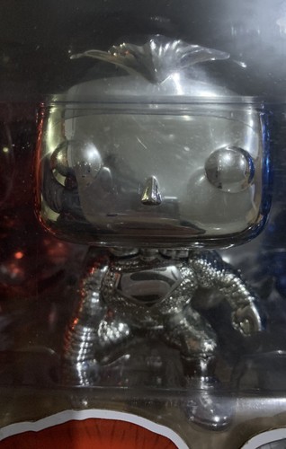 Funko POP! DC Superman Chrome 3 Pack 2018 Comic Con NYCC Red Silver Blue Gift - Picture 9 of 10