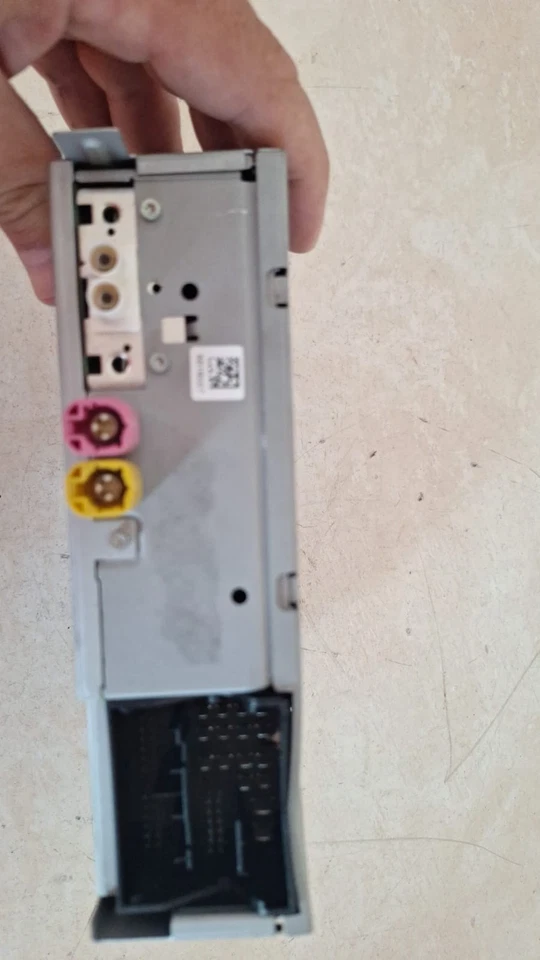 Unita' Autoradio DVD CD Principale Volkswagen Golf 7 Polo T-ROC COD : 3Q0035824C - Immagine 2 di 3