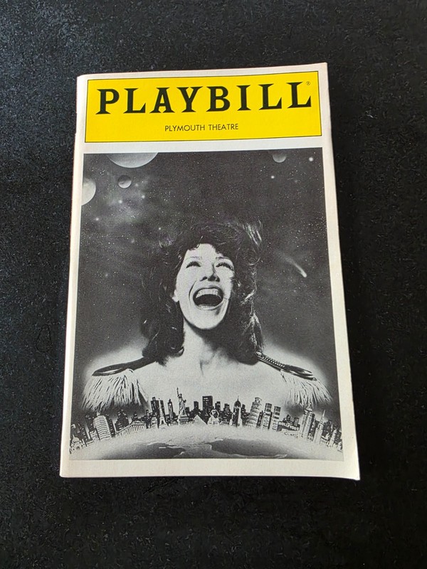 Search for Signs of Intelligent Life w/Lily Tomlin February 1986