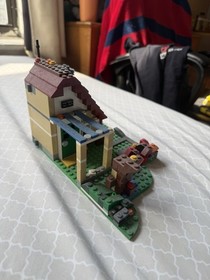LEGO Creator Log Cabin 5766 3 in 1 Complete Set 355 Pieces Buildings 2011