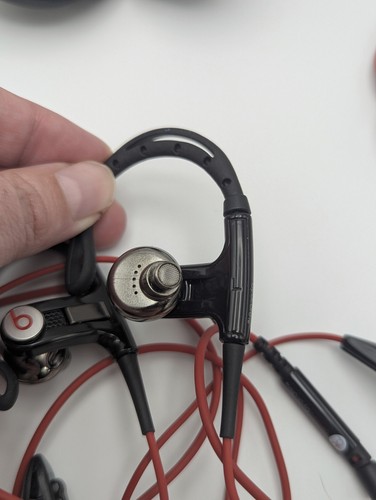 Beats Dr. Dre Powerbeats In Ear Hook Cuffie Sportive Cablate Rosso Usato - Foto 6 di 6