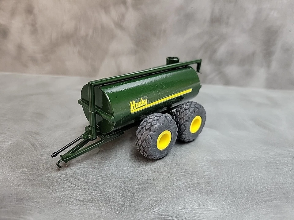 1/64 farm Custom scratch Built 5,000 Gallon Husky manure Tank - Image 4 of 4
