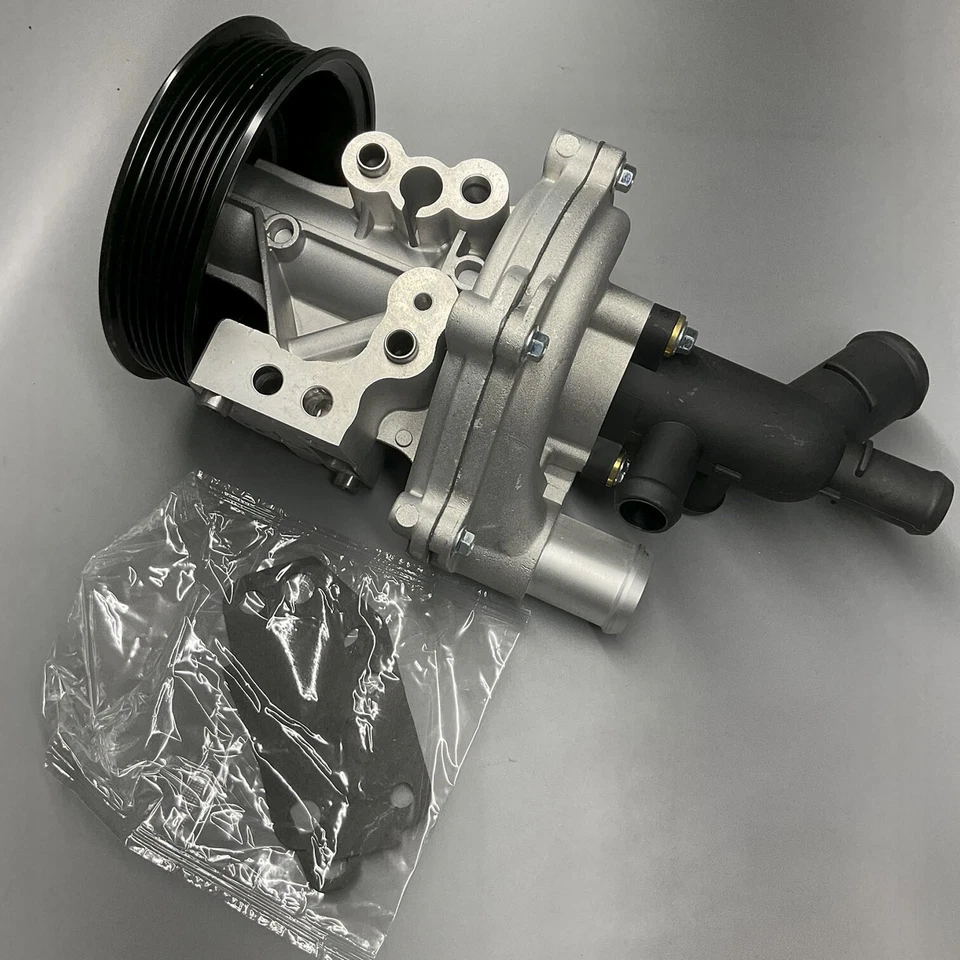 Bomba de agua motor GMB 125-6080 NUEVA para Ford Transit 150 250 350 2015-2019 Foto 2 de 4