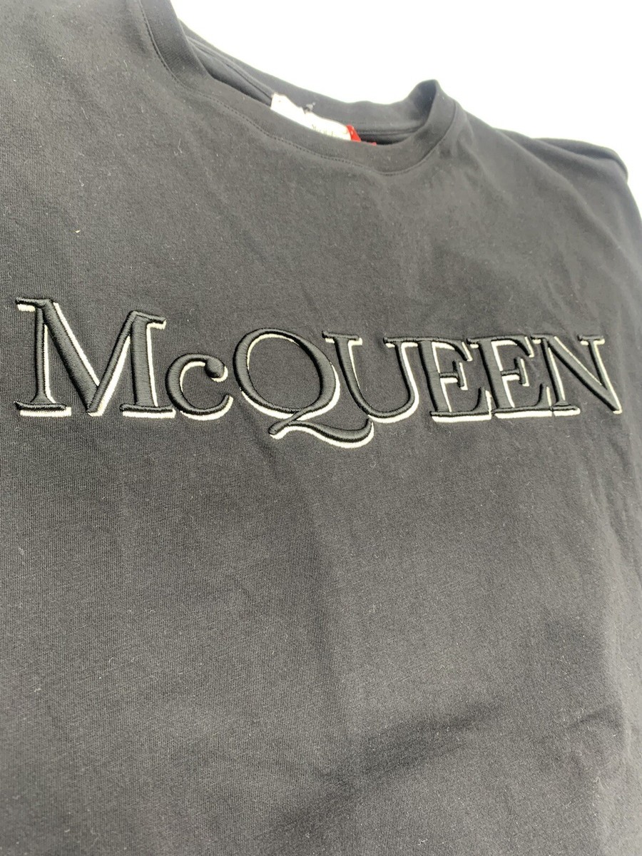 【Alexander McQUEEN】Stamp Logo Print Short Sleeve T-Shirt Alexander McQueen Logo Stamp Cotton T-shirt | White | FARFETCH