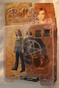 Limited Edition Transformation Willow Buffy the Vampire Slayer Action Figure NIP