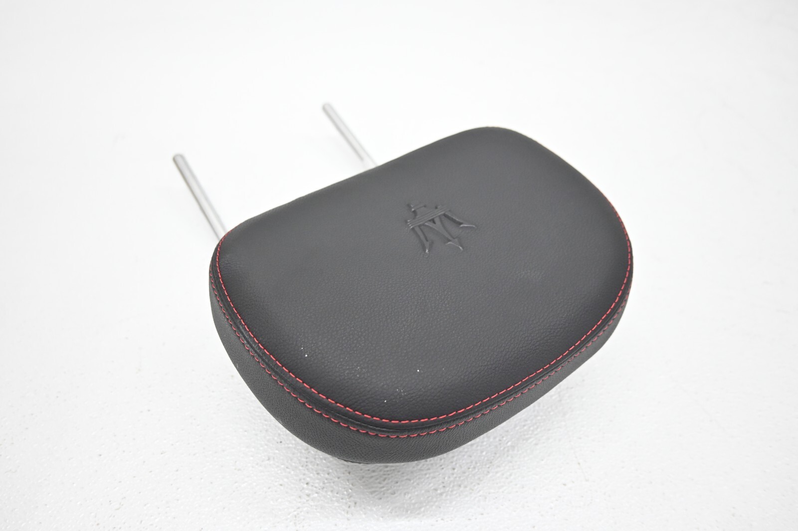 ⭐ 14-22 Maserati Ghibli Front Seat Headrest Restraint Leather Trim Black Oem