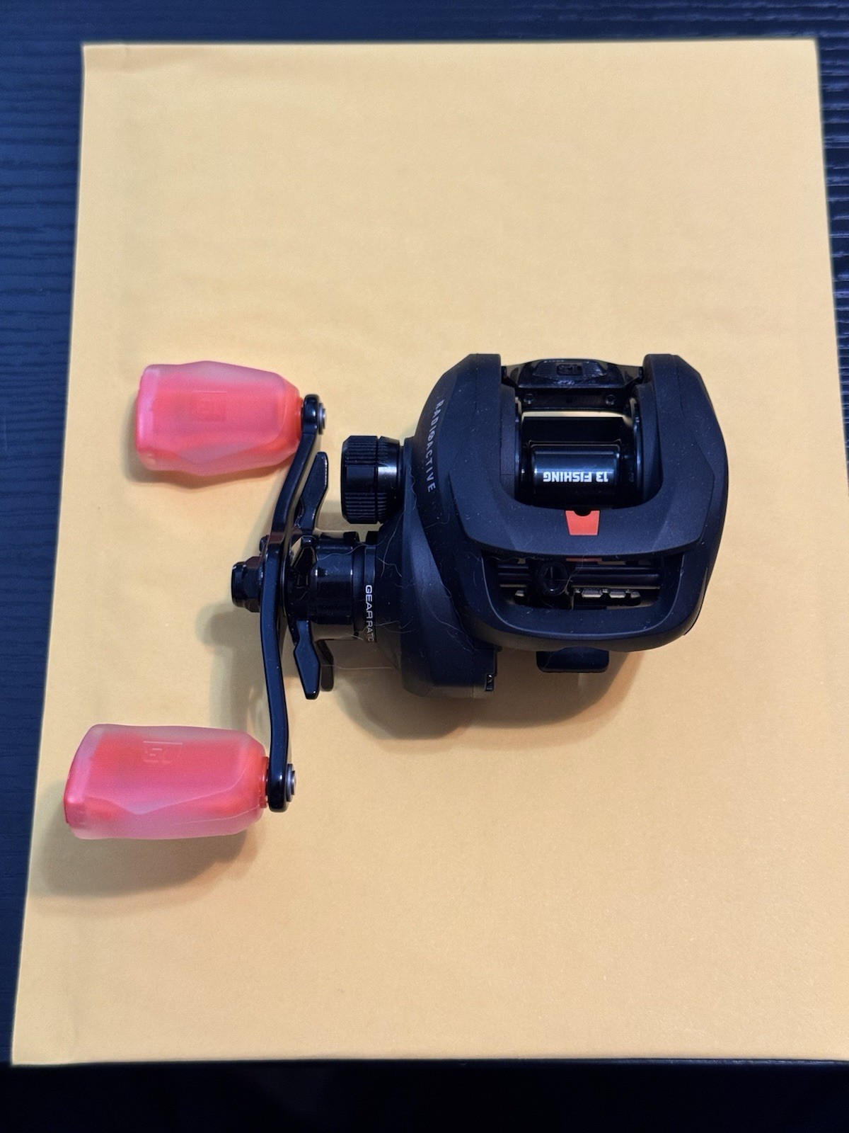 Free Shipping 13 Fishing Modus R2 Radioactive Casting Reel RH 7.3:1  New No Box