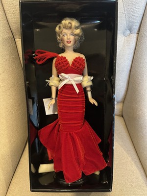 NIB Franklin Mint 16