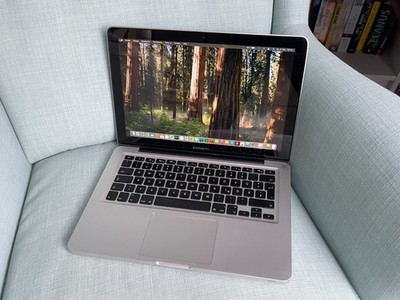 Apple MacBook Pro 13 Zoll, Intel Core i5 2.4 GHz, 4GB RAM 60GB SSD MacOS Sequoia