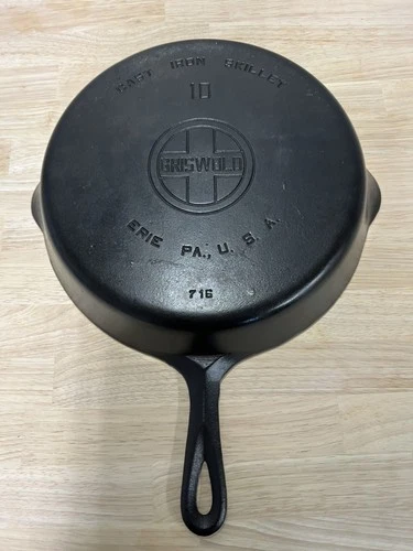 Griswold #10 Large Block Logo Smooth Bottom Skillet