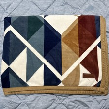 Pendleton Reversible Plush Throw Blanket 50"x70"   Ultra Soft Cozy Polyester-NEW