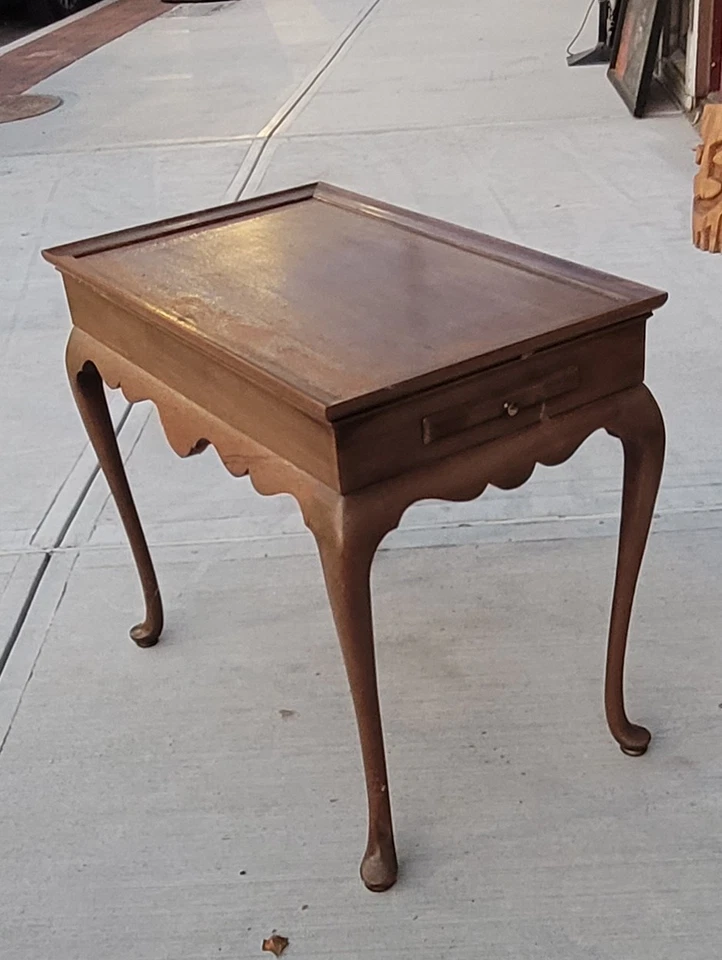 Carro de té Henkel Harris estilo Queen Ann Foto 2 de 4