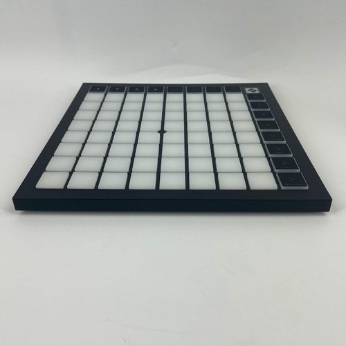 Novation LaunchPad X USB MIDI Controller Unit Only - Picture 7 of 8