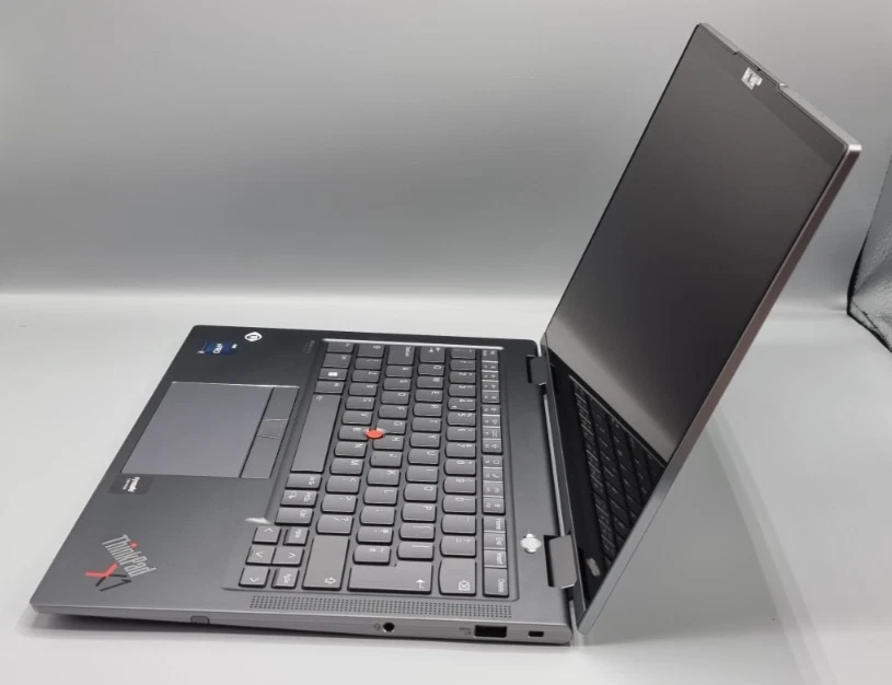 Lenovo ThinkPad X1 Yoga · i7-1270P · 32GB · 512GB, photo 2 of 5