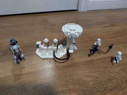 LEGO 7749 Star Wars Echo Base Complete w/ Minifigs, No Box/Instructions