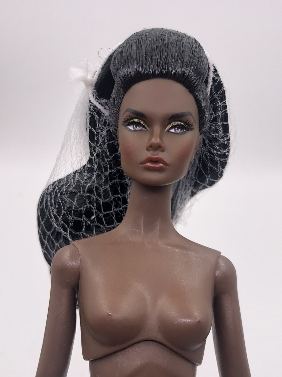 Suited For Travel（ヌード）Poppy Parker 2023 WClub Suited for Travel Poppy Parker – Doll Peddlar